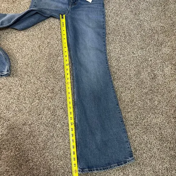 Levi's Premium Denim “70’s High Flare” Jeans size 26/2 - Picture 10 of 15